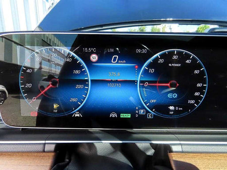 Mercedes-Benz GLE-Class — photo 09