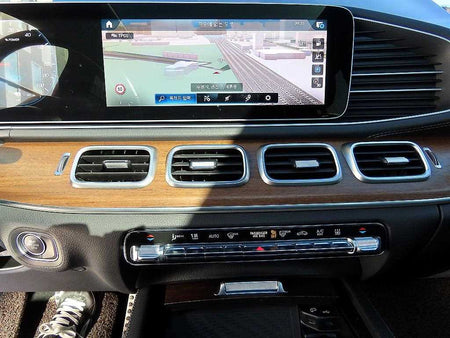 Mercedes-Benz GLE-Class — photo 13