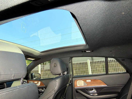 Mercedes-Benz GLE-Class — photo 16