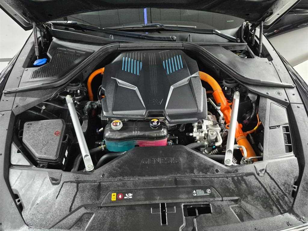Genesis G80 — photo 07