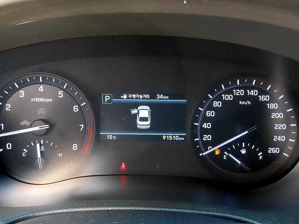 Genesis G80 — photo 09