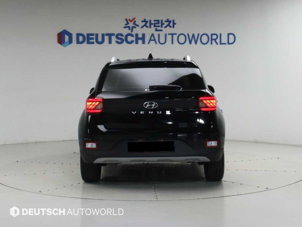 Hyundai Venue — photo 04