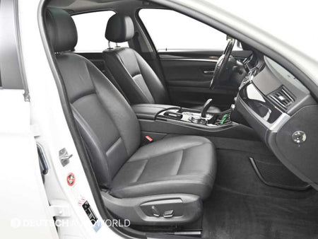 BMW 5-Series — photo 10