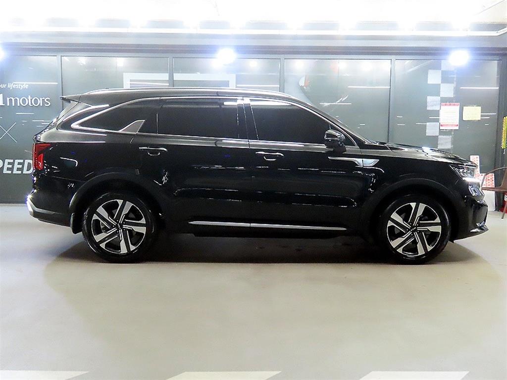 Kia Sorento — photo 03