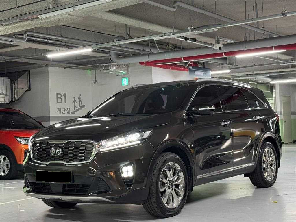 Kia Sorento — photo 03