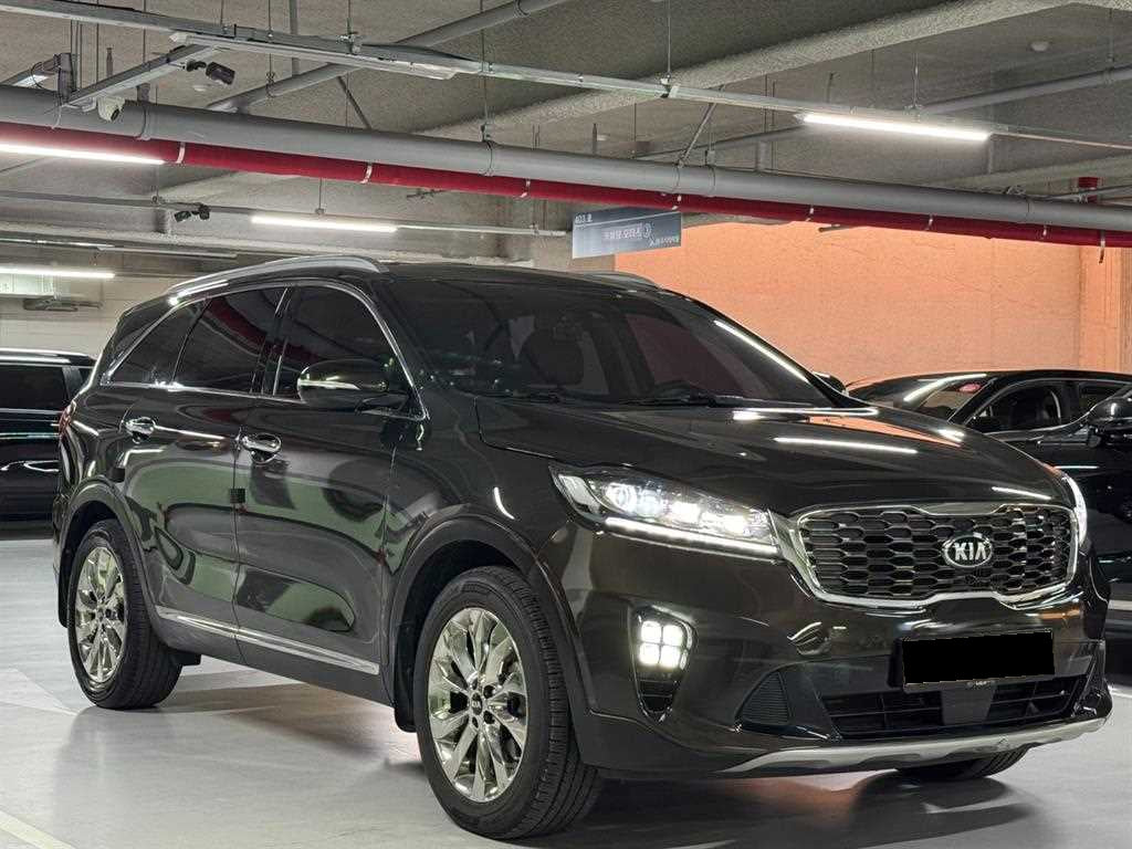 Kia Sorento — photo 04