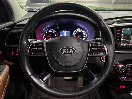 Kia Sorento — photo 10