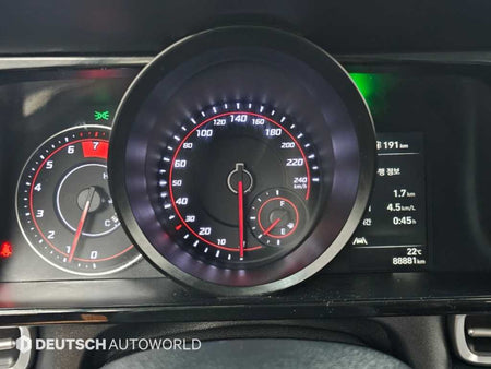 Hyundai Avante — photo 08