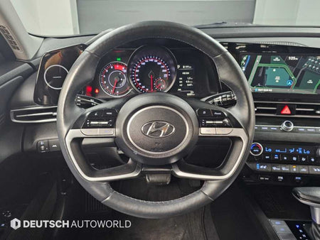 Hyundai Avante — photo 13