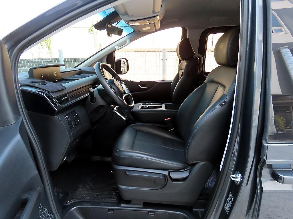 Hyundai Staria — photo 05