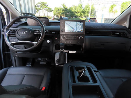 Hyundai Staria — photo 08
