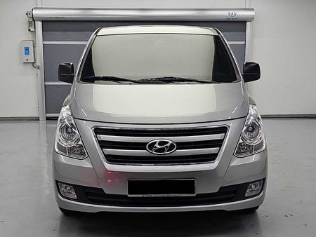 Hyundai Starex — photo 02