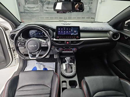 Kia K3 — photo 07