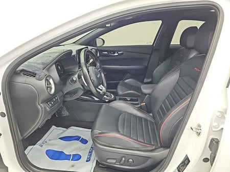 Kia K3 — photo 11