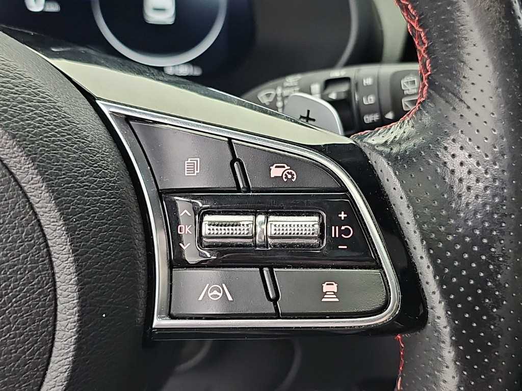 Kia K3 — photo 18