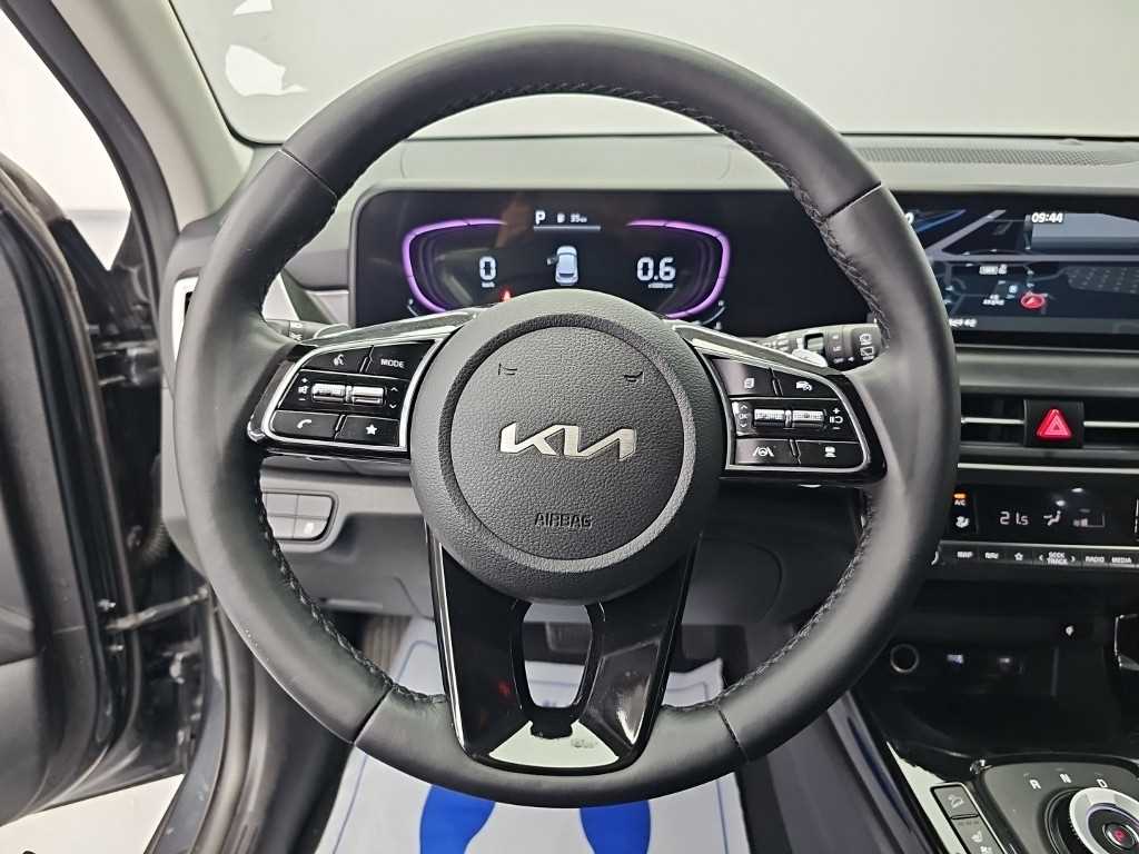 Kia Seltos — photo 09