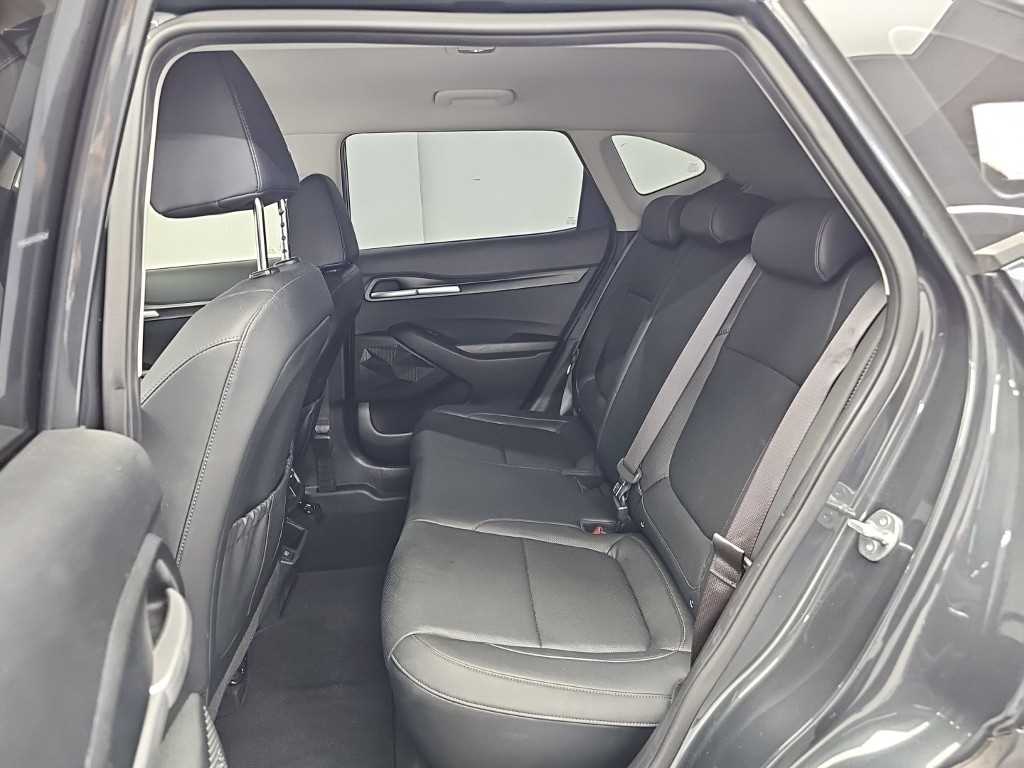 Kia Seltos — photo 12