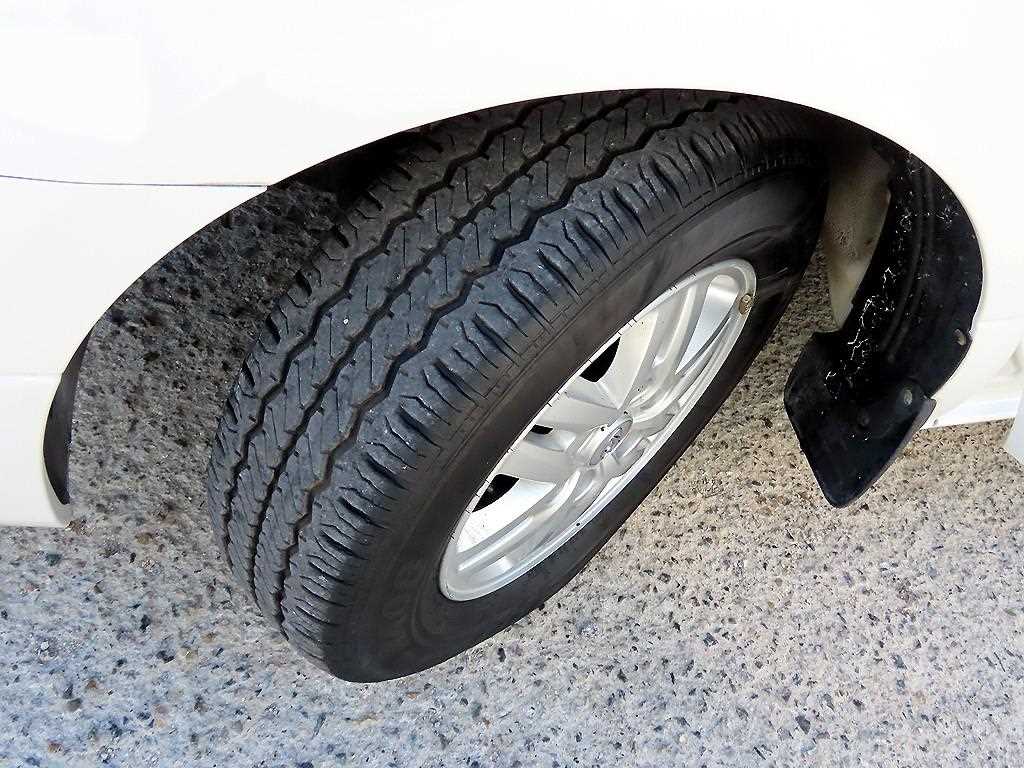 Hyundai Starex — photo 16