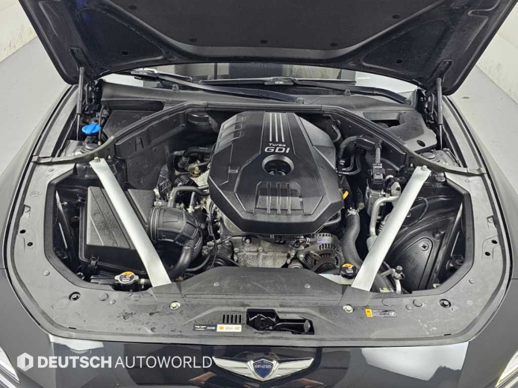 Genesis G70 — photo 06