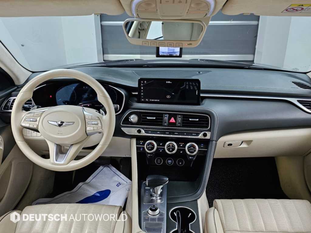 Genesis G70 — photo 07