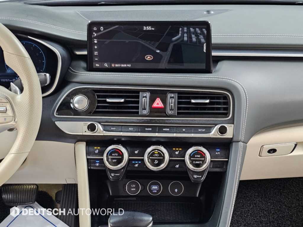 Genesis G70 — photo 14