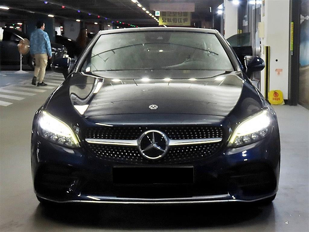 Mercedes-Benz C-Class — photo 07