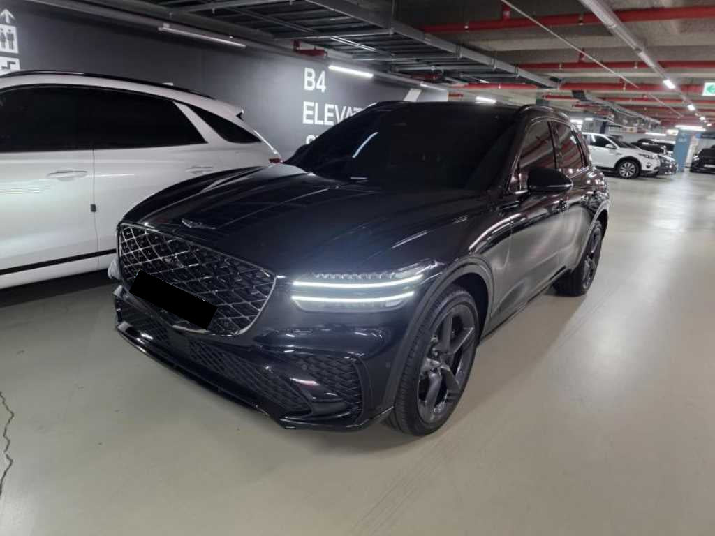 Genesis GV70 — photo 02