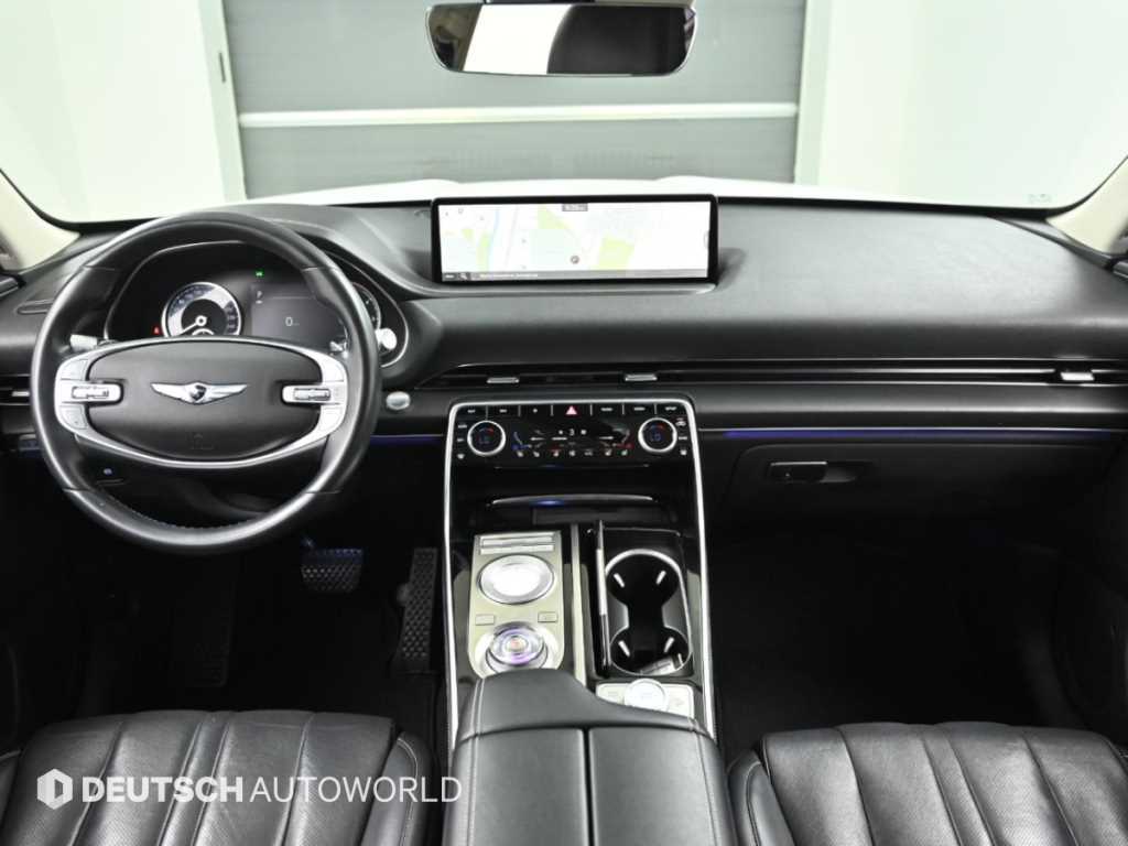 Genesis GV80 — photo 07