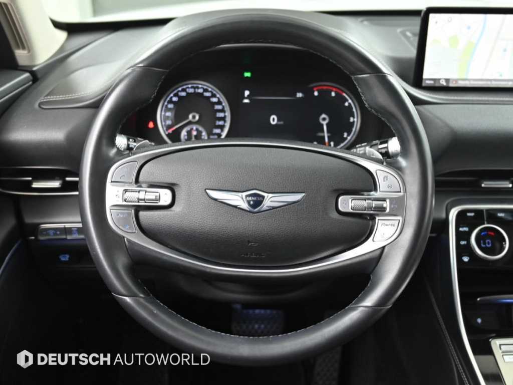 Genesis GV80 — photo 13