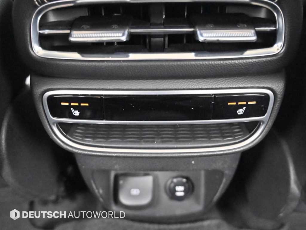 Genesis GV80 — photo 16