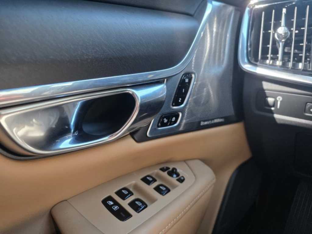 Volvo V90 — photo 07