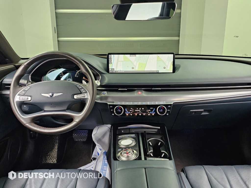Genesis G80 — photo 07
