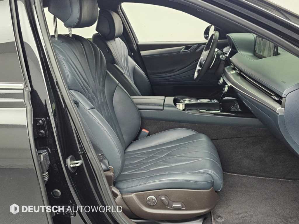 Genesis G80 — photo 10