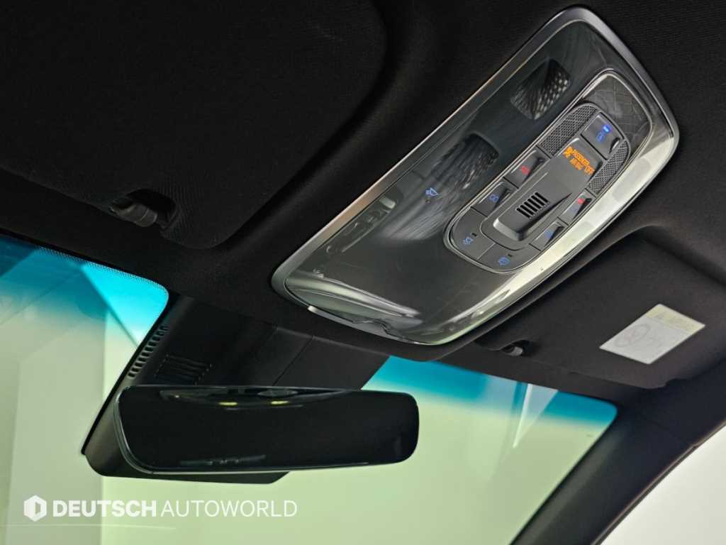 Genesis G80 — photo 18