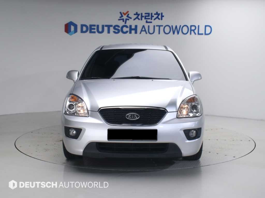 Kia Carens — photo 03