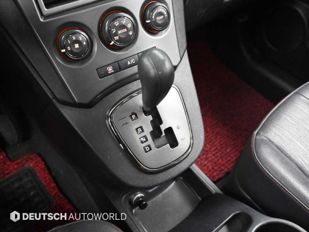 Kia Carens — photo 09