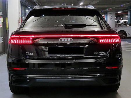 Audi Q8 — photo 05
