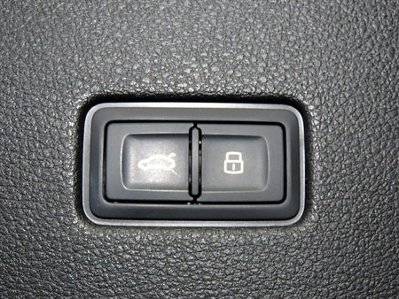 Audi Q8 — photo 15
