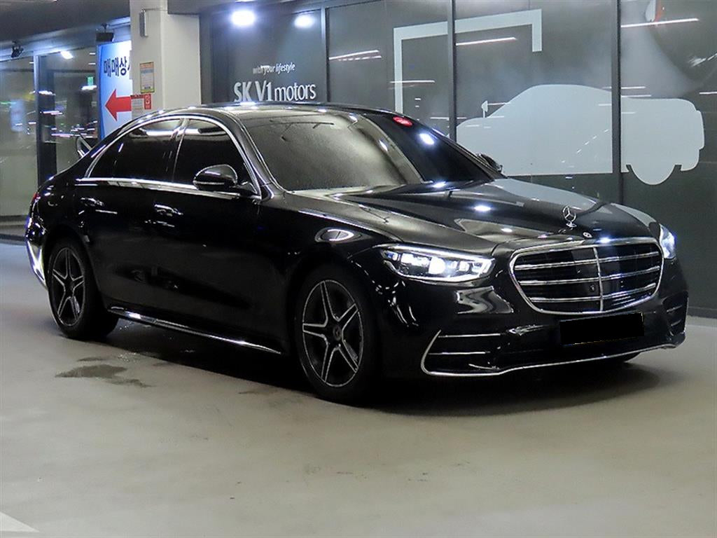 Mercedes-Benz S-Class — photo 01