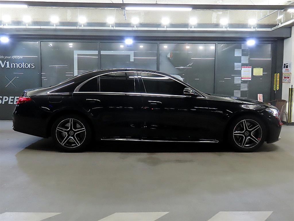 Mercedes-Benz S-Class — photo 03
