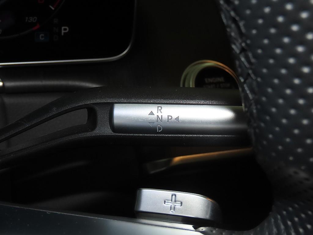 Mercedes-Benz S-Class — photo 12