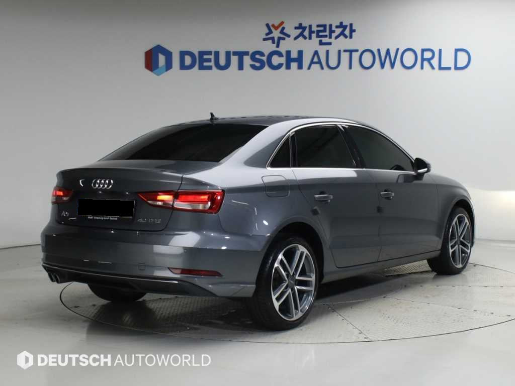 Audi A3 — photo 02