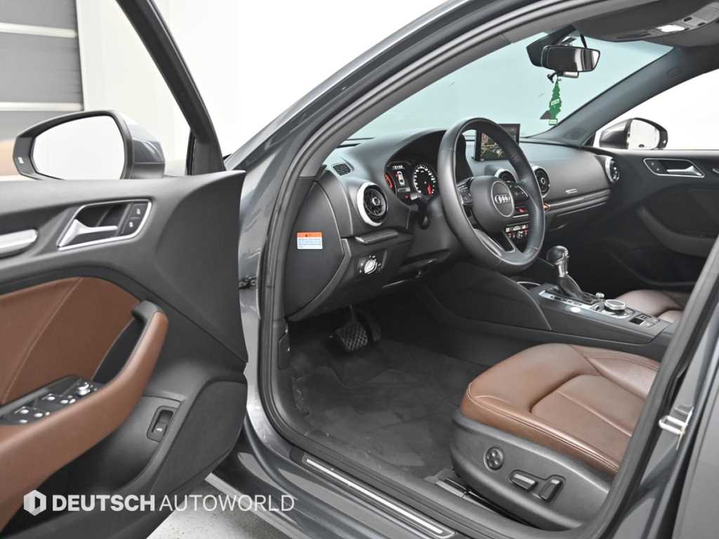 Audi A3 — photo 11