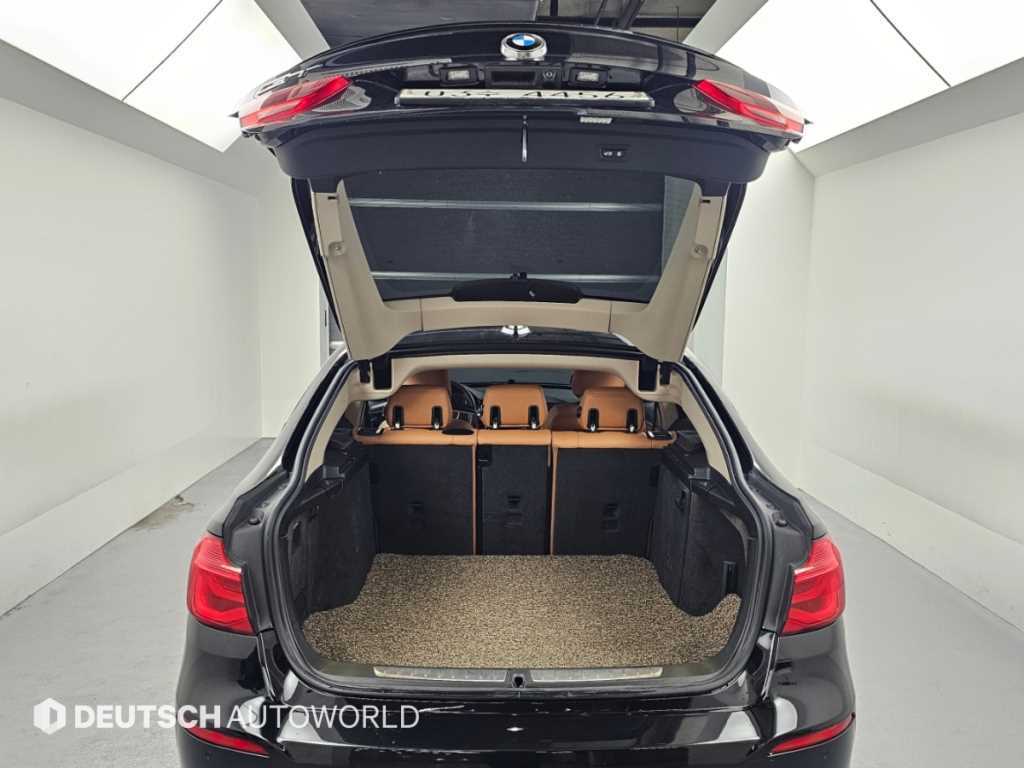 BMW Gran Turismo — photo 19