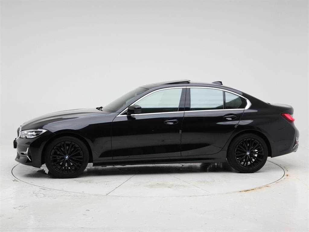 BMW 3-Series — photo 03