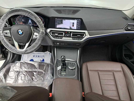 BMW 3-Series — photo 06