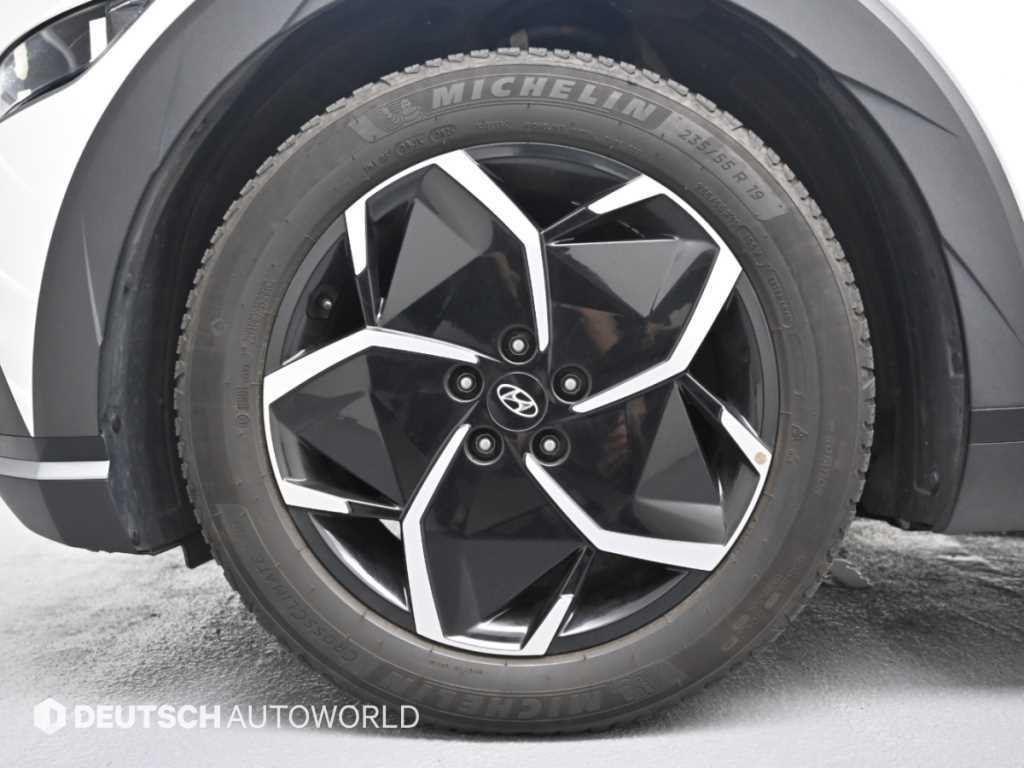Hyundai Ioniq5 — photo 05