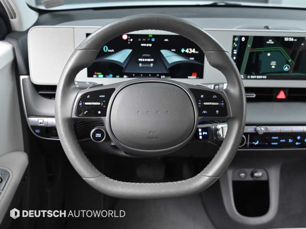 Hyundai Ioniq5 — photo 13