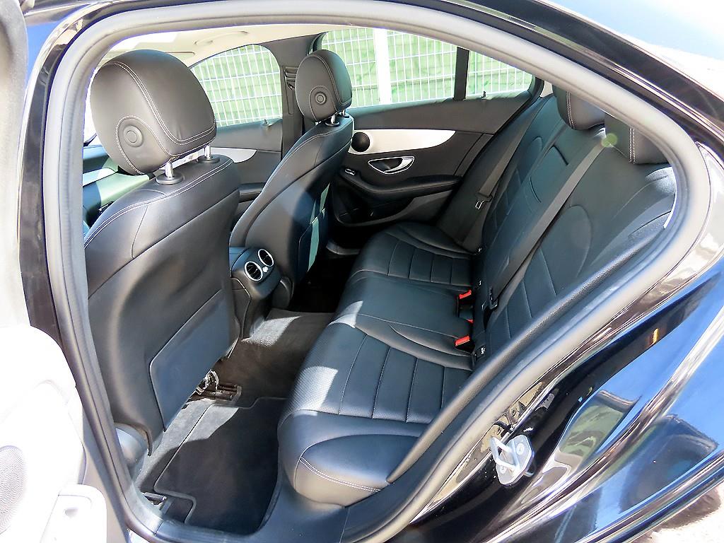 Mercedes-Benz C-Class — photo 06