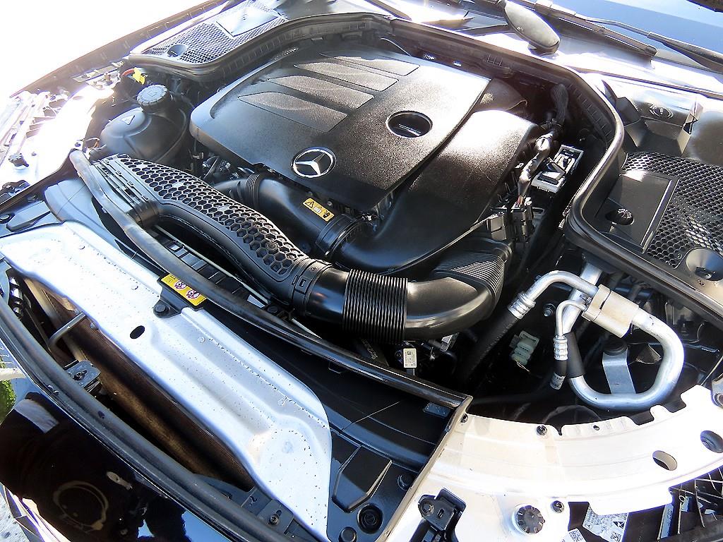Mercedes-Benz C-Class — photo 19